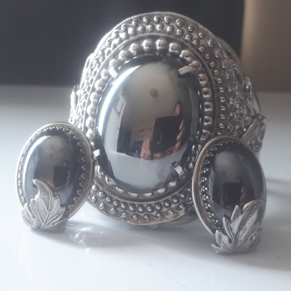 Art Nouveau Style Vintage Whiting & Davis Set - Bracelet & Clip on Earrings